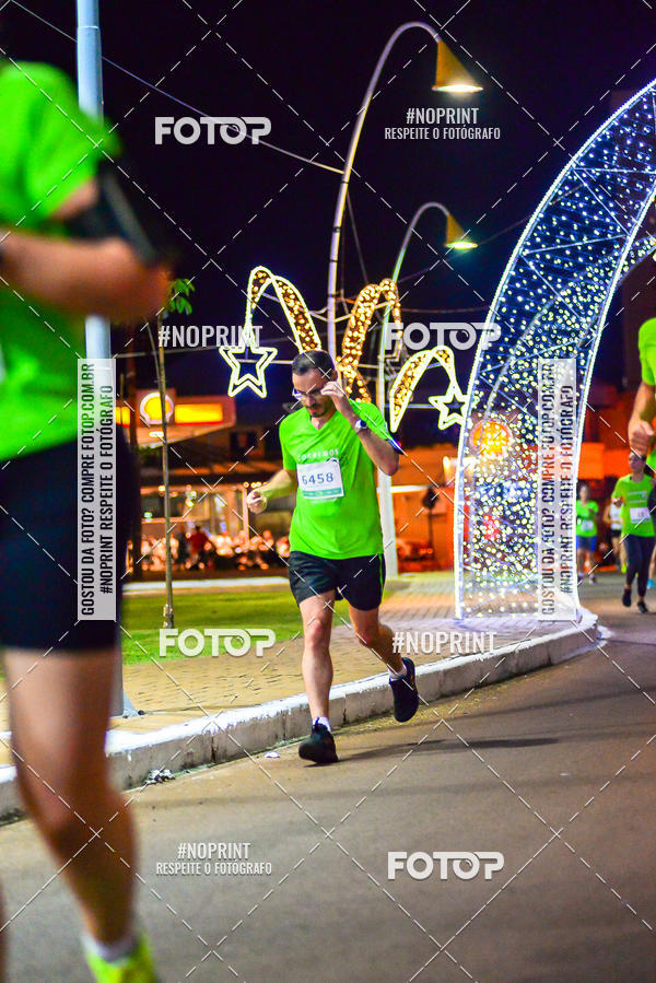 Buy your photos of the event5 Corrida Noturna Unimed Cascavel on Fotop
