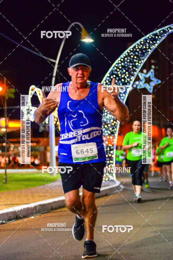 Buy your photos of the event5 Corrida Noturna Unimed Cascavel on Fotop