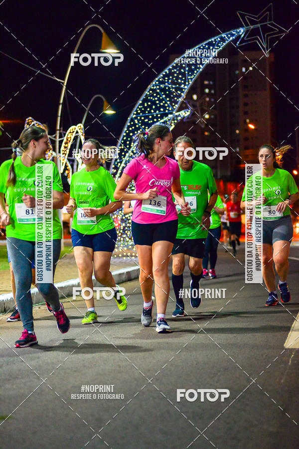 Buy your photos of the event5 Corrida Noturna Unimed Cascavel on Fotop
