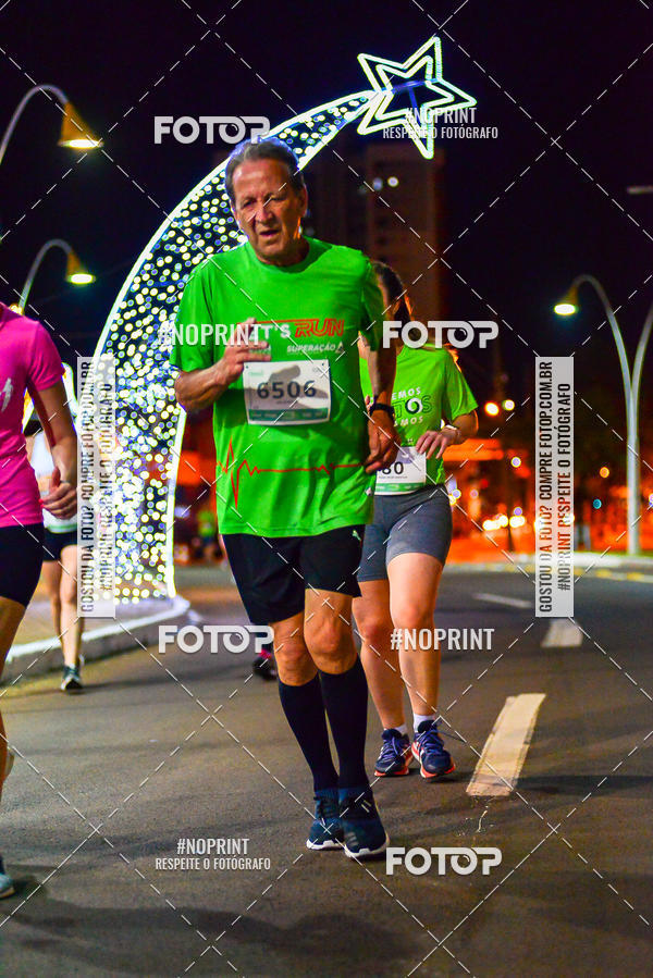 Buy your photos of the event5 Corrida Noturna Unimed Cascavel on Fotop