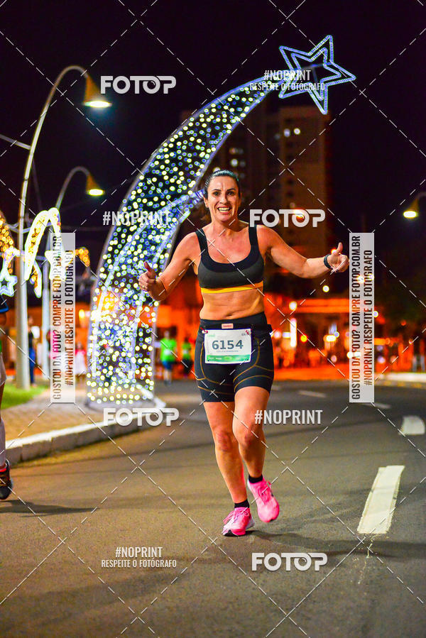 Buy your photos of the event5 Corrida Noturna Unimed Cascavel on Fotop