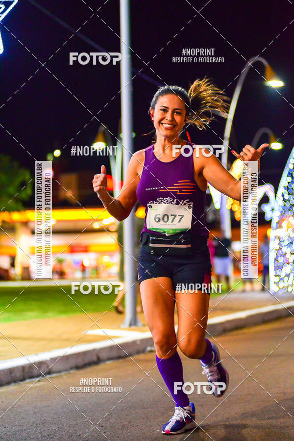 Buy your photos of the event5 Corrida Noturna Unimed Cascavel on Fotop