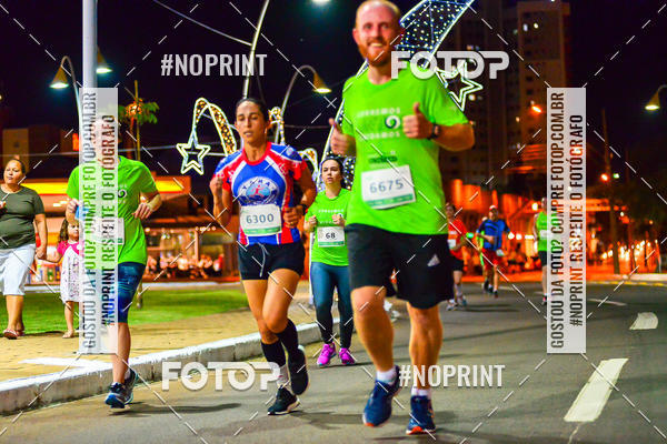 Buy your photos of the event5 Corrida Noturna Unimed Cascavel on Fotop