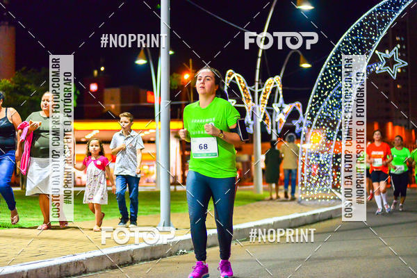 Buy your photos of the event5 Corrida Noturna Unimed Cascavel on Fotop