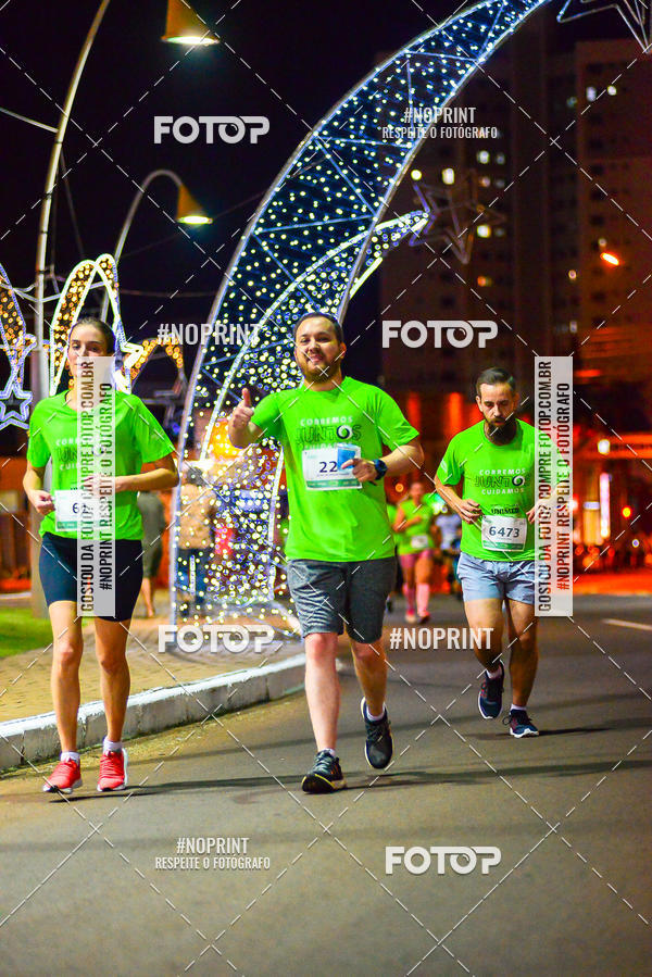 Buy your photos of the event5 Corrida Noturna Unimed Cascavel on Fotop