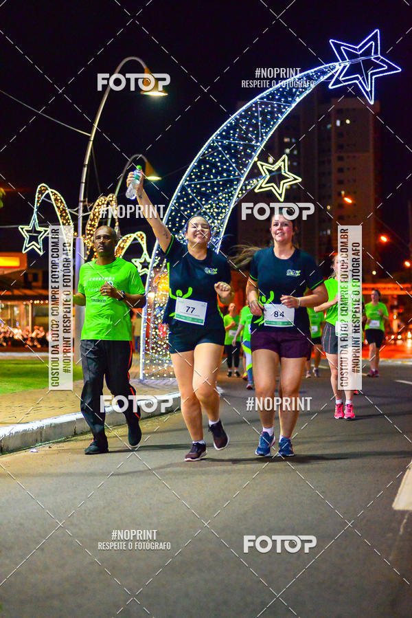Buy your photos of the event5 Corrida Noturna Unimed Cascavel on Fotop