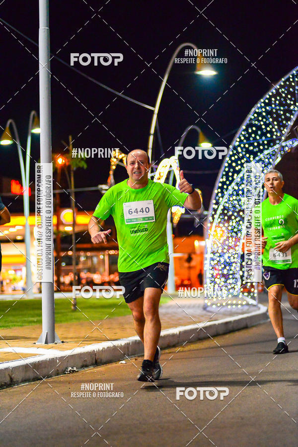 Buy your photos of the event5 Corrida Noturna Unimed Cascavel on Fotop