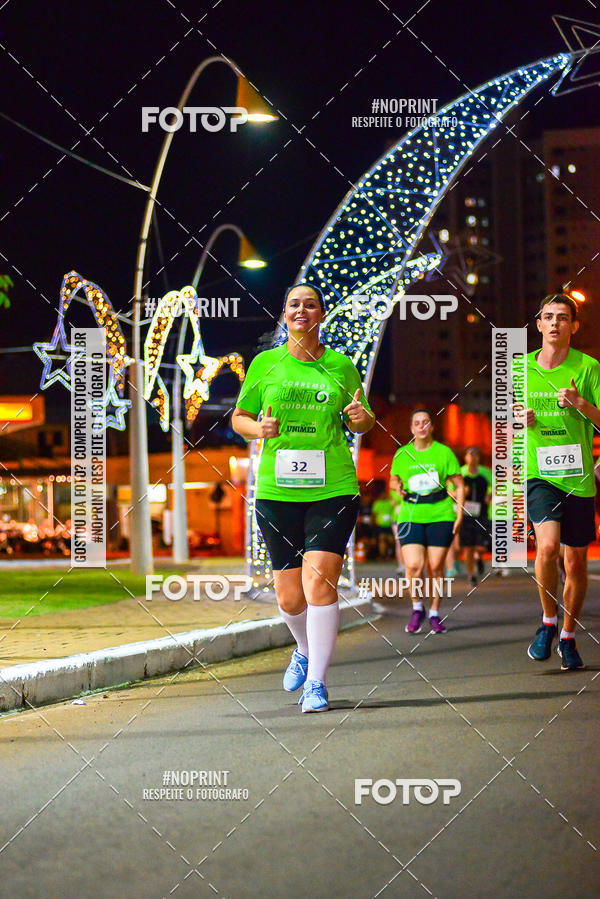 Buy your photos of the event5 Corrida Noturna Unimed Cascavel on Fotop