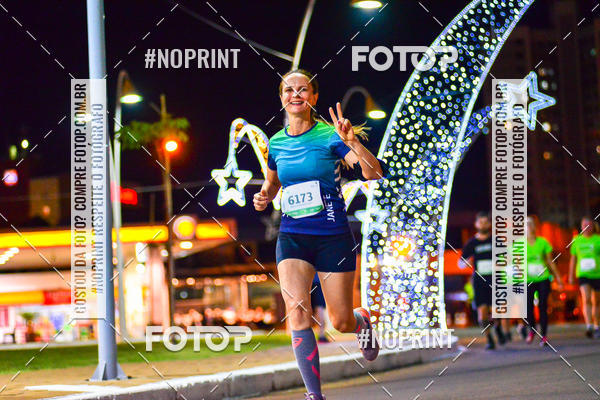 Buy your photos of the event5 Corrida Noturna Unimed Cascavel on Fotop