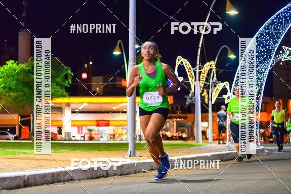 Buy your photos of the event5 Corrida Noturna Unimed Cascavel on Fotop
