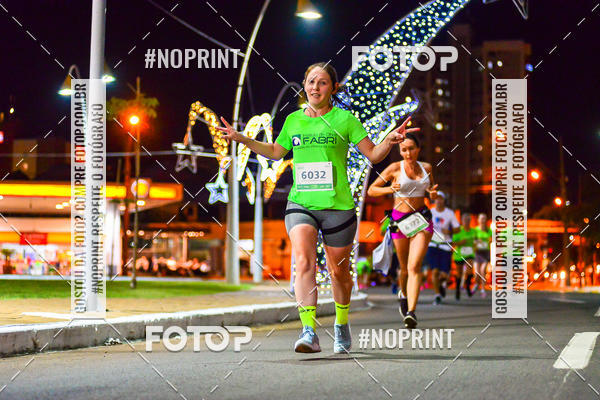 Buy your photos of the event5 Corrida Noturna Unimed Cascavel on Fotop