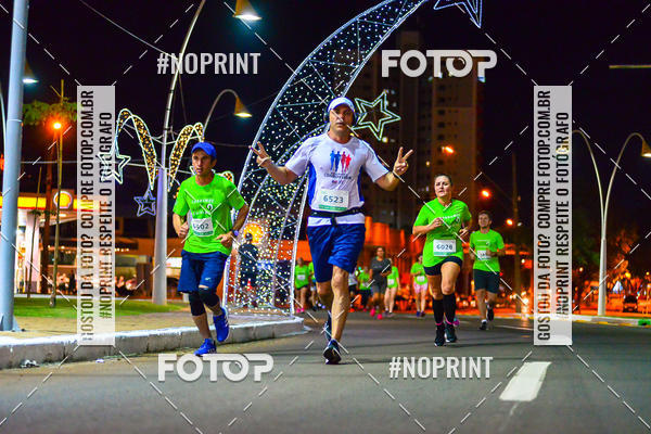 Buy your photos of the event5 Corrida Noturna Unimed Cascavel on Fotop