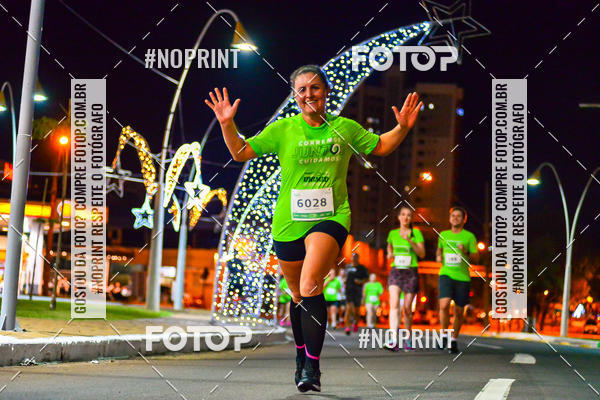Buy your photos of the event5 Corrida Noturna Unimed Cascavel on Fotop