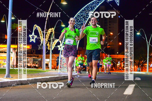 Buy your photos of the event5 Corrida Noturna Unimed Cascavel on Fotop