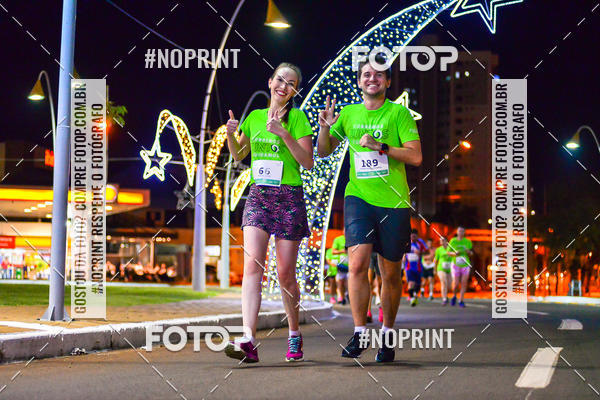 Buy your photos of the event5 Corrida Noturna Unimed Cascavel on Fotop