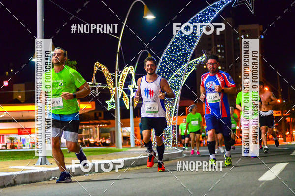 Buy your photos of the event5 Corrida Noturna Unimed Cascavel on Fotop