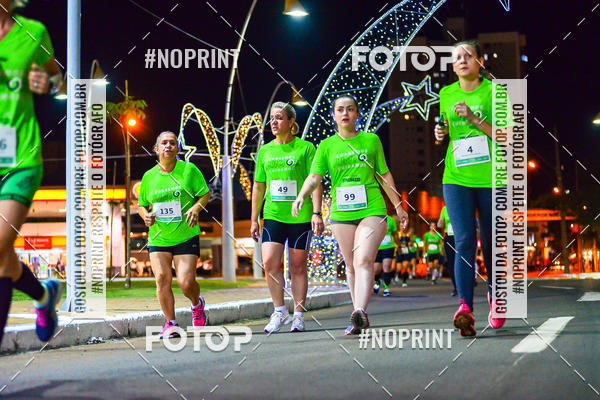 Buy your photos of the event5 Corrida Noturna Unimed Cascavel on Fotop