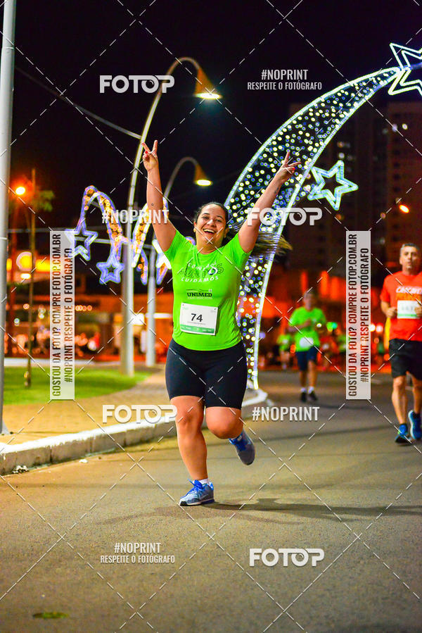 Buy your photos of the event5 Corrida Noturna Unimed Cascavel on Fotop
