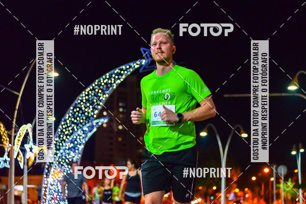 Buy your photos of the event5 Corrida Noturna Unimed Cascavel on Fotop