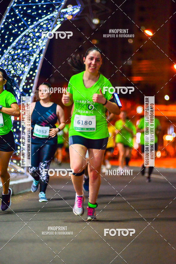 Buy your photos of the event5 Corrida Noturna Unimed Cascavel on Fotop