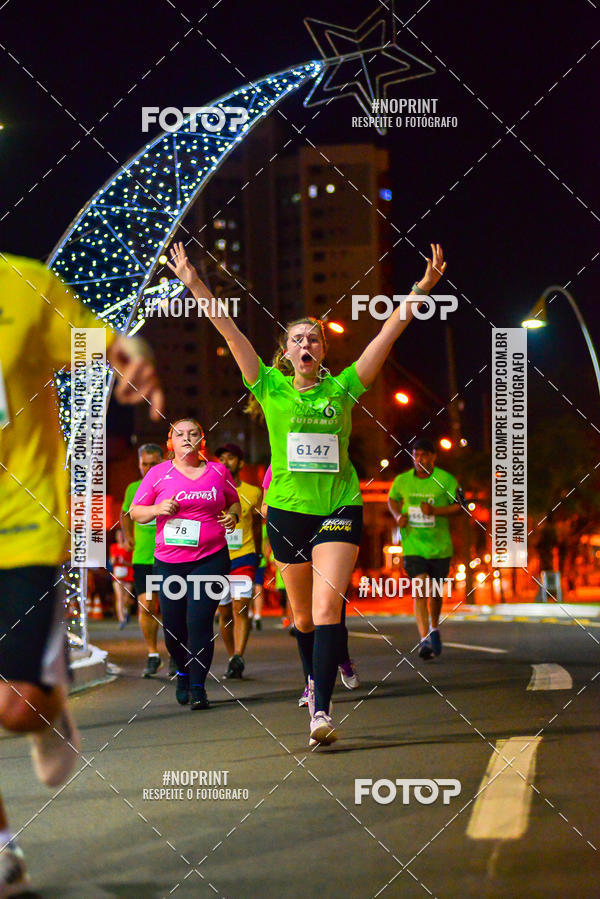 Buy your photos of the event5 Corrida Noturna Unimed Cascavel on Fotop