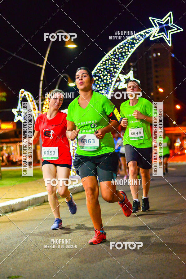 Buy your photos of the event5 Corrida Noturna Unimed Cascavel on Fotop