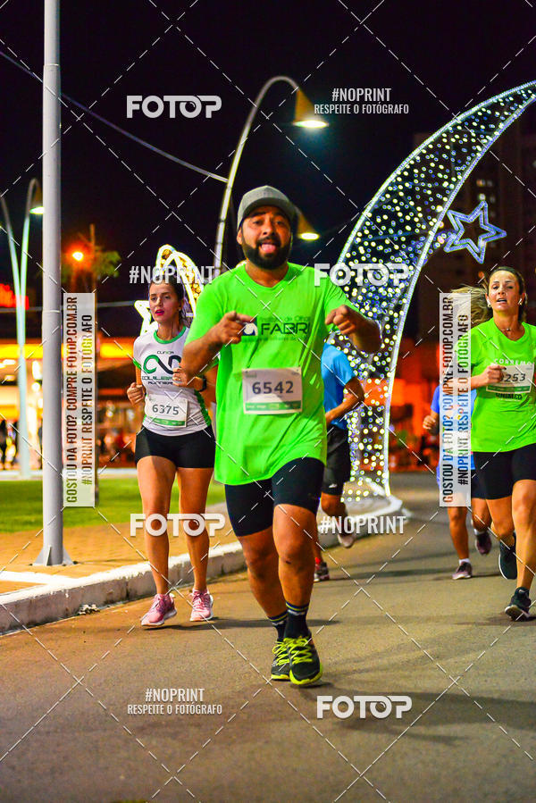 Buy your photos of the event5 Corrida Noturna Unimed Cascavel on Fotop