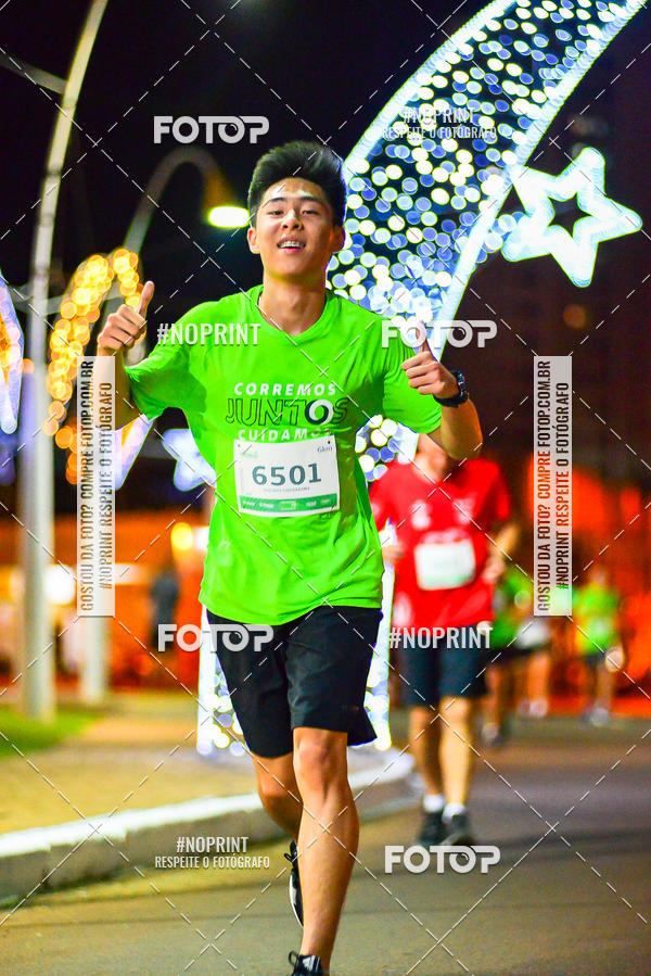 Buy your photos of the event5 Corrida Noturna Unimed Cascavel on Fotop