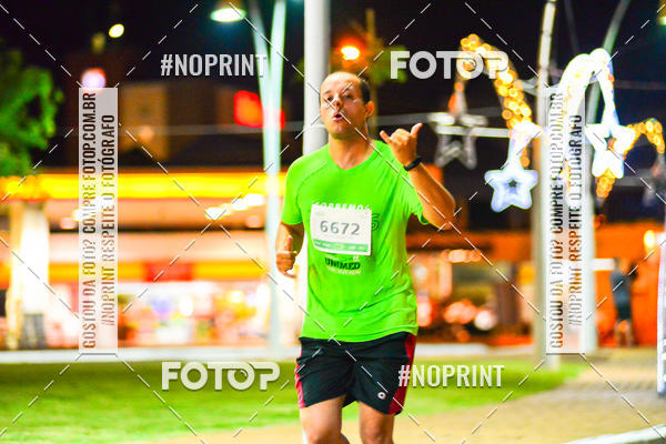 Buy your photos of the event5 Corrida Noturna Unimed Cascavel on Fotop