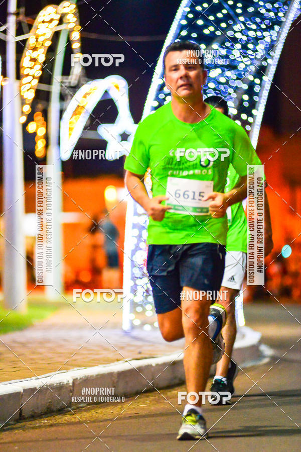 Buy your photos of the event5 Corrida Noturna Unimed Cascavel on Fotop