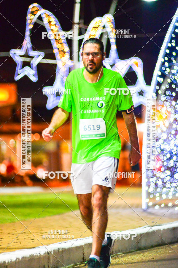 Buy your photos of the event5 Corrida Noturna Unimed Cascavel on Fotop