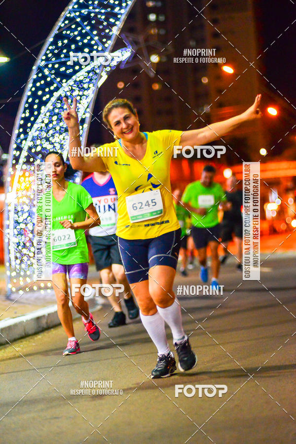 Buy your photos of the event5 Corrida Noturna Unimed Cascavel on Fotop