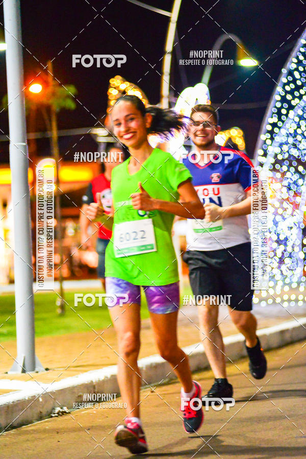 Buy your photos of the event5 Corrida Noturna Unimed Cascavel on Fotop