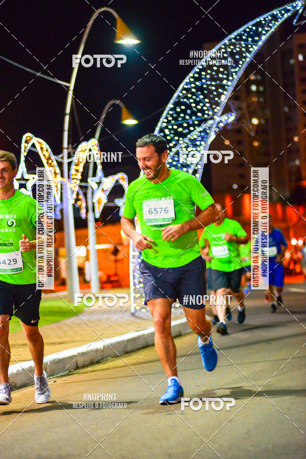 Buy your photos of the event5 Corrida Noturna Unimed Cascavel on Fotop