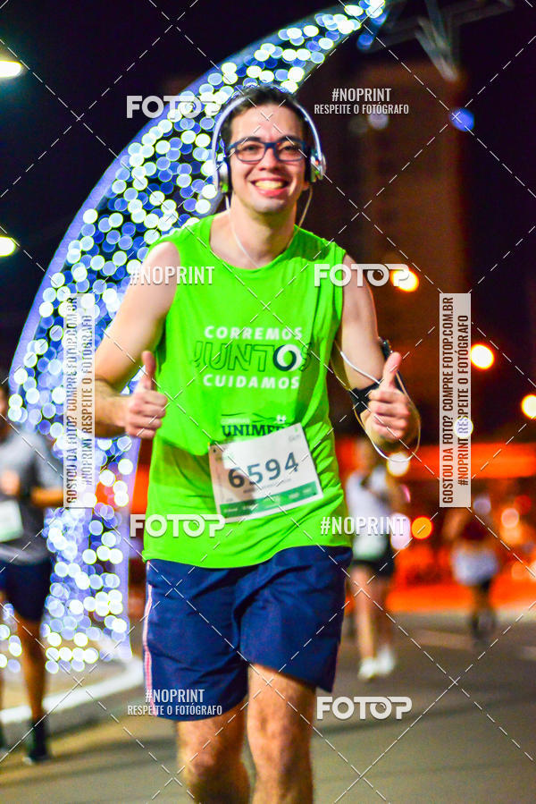Buy your photos of the event5 Corrida Noturna Unimed Cascavel on Fotop