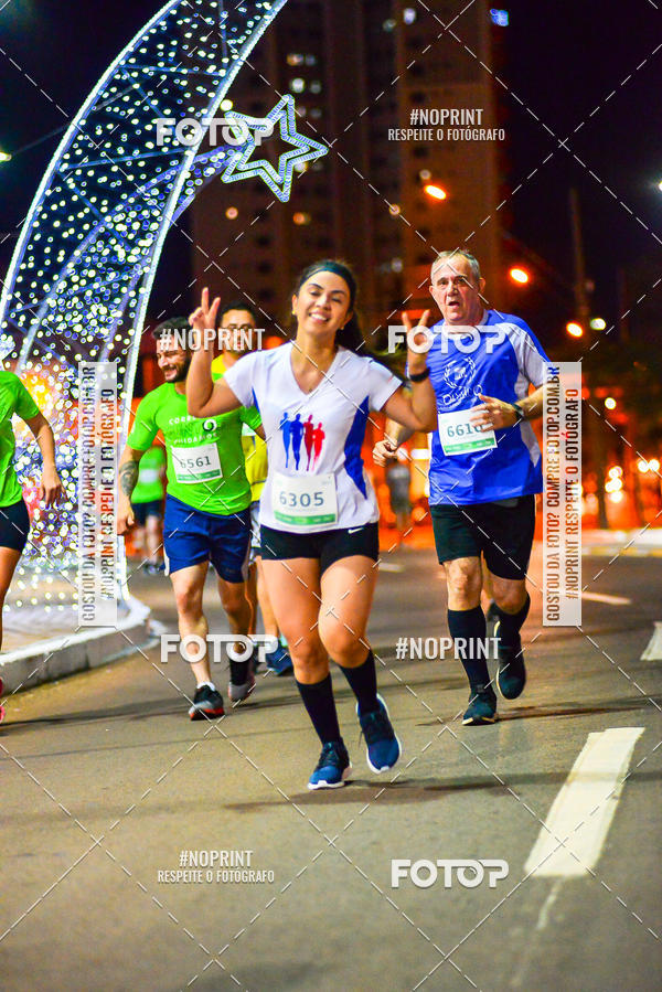 Buy your photos of the event5 Corrida Noturna Unimed Cascavel on Fotop