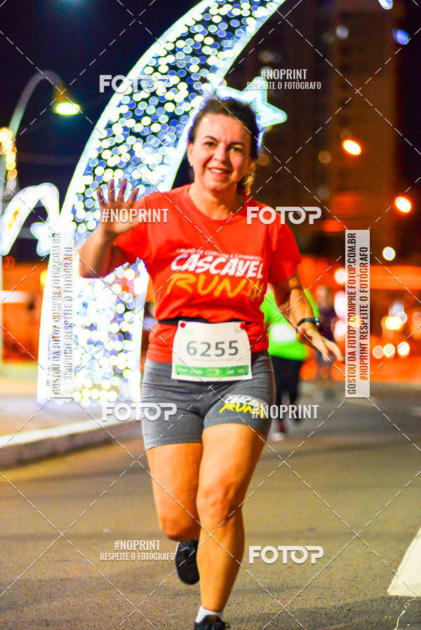 Buy your photos of the event5 Corrida Noturna Unimed Cascavel on Fotop