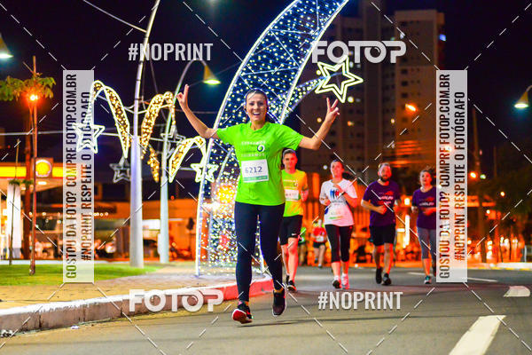 Buy your photos of the event5 Corrida Noturna Unimed Cascavel on Fotop