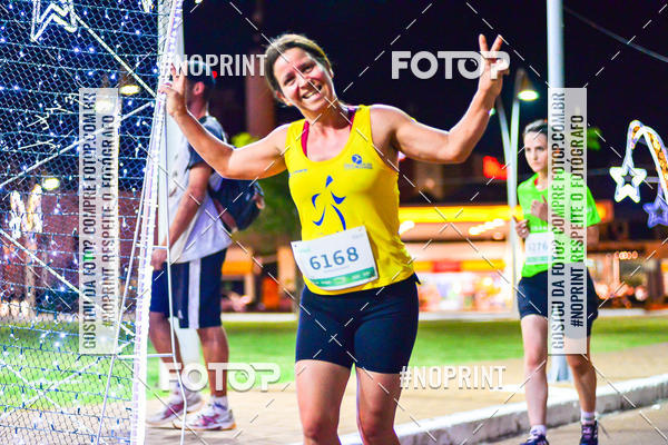 Buy your photos of the event5 Corrida Noturna Unimed Cascavel on Fotop