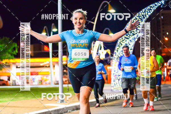 Buy your photos of the event5 Corrida Noturna Unimed Cascavel on Fotop