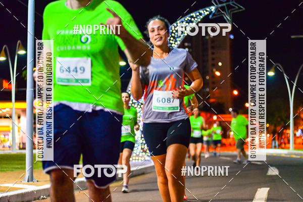 Buy your photos of the event5 Corrida Noturna Unimed Cascavel on Fotop