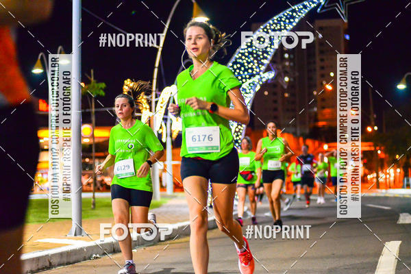 Buy your photos of the event5 Corrida Noturna Unimed Cascavel on Fotop