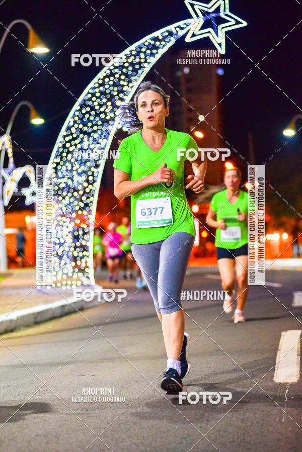 Buy your photos of the event5 Corrida Noturna Unimed Cascavel on Fotop
