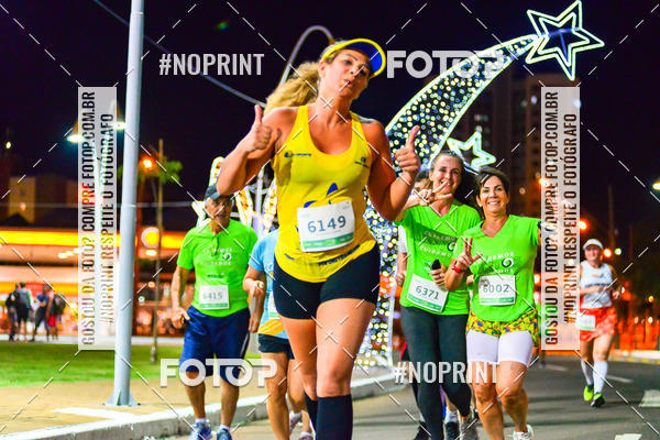 Buy your photos of the event5 Corrida Noturna Unimed Cascavel on Fotop