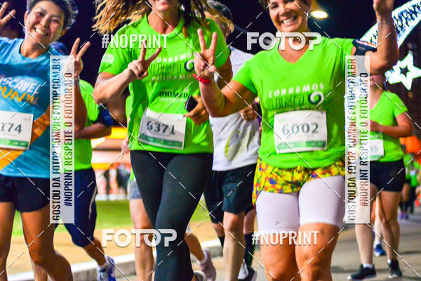 Buy your photos of the event5 Corrida Noturna Unimed Cascavel on Fotop