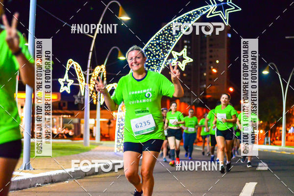 Buy your photos of the event5 Corrida Noturna Unimed Cascavel on Fotop