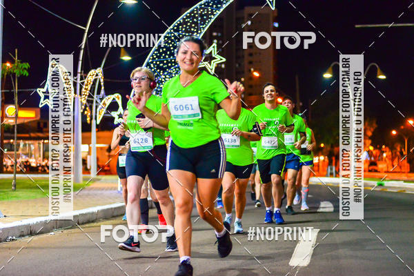Buy your photos of the event5 Corrida Noturna Unimed Cascavel on Fotop