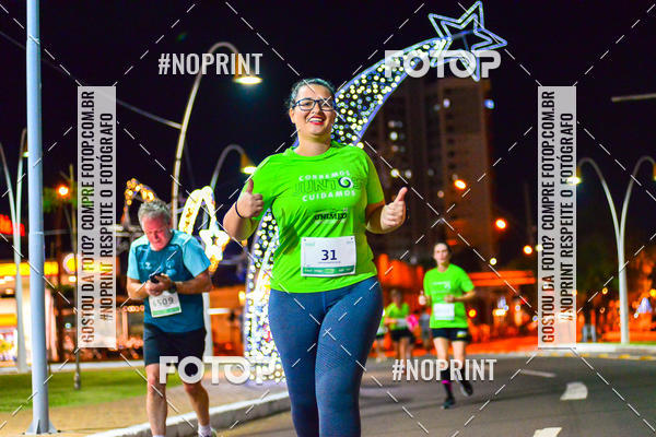 Buy your photos of the event5 Corrida Noturna Unimed Cascavel on Fotop