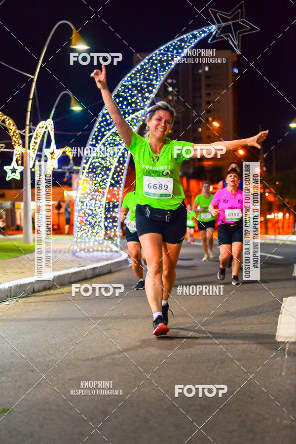 Buy your photos of the event5 Corrida Noturna Unimed Cascavel on Fotop