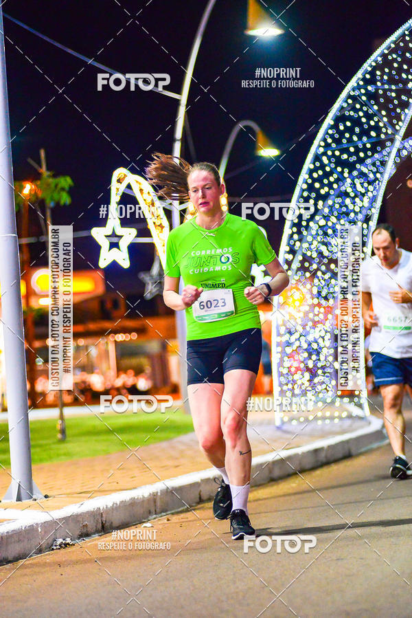 Buy your photos of the event5 Corrida Noturna Unimed Cascavel on Fotop